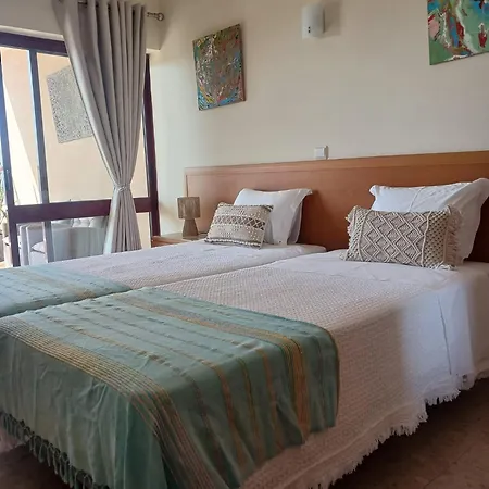Melia Mar 2 *